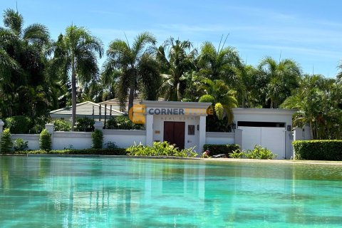 Studio à Pattaya, Thaïlande № 155420