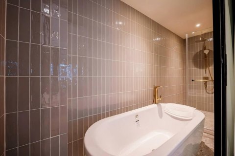 Condominio de 2 dormitorios en Bangkok, Tailandia № 233632 - foto 8