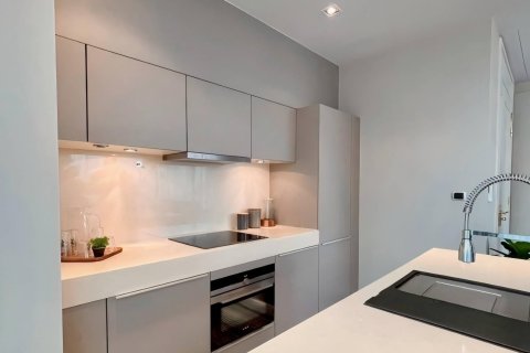 Condominio de 2 dormitorios en Bangkok, Tailandia № 233634 - foto 5