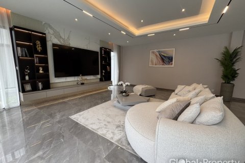 Дом в Паттайе, Таиланд с 4 спальнями  № 146582 - фото 4