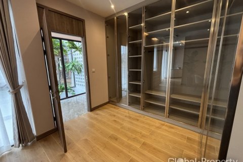 Дом в Паттайе, Таиланд с 4 спальнями  № 146582 - фото 24