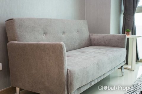 Condo in Pattaya, Thailand, 2 bedrooms  № 146585 - photo 9