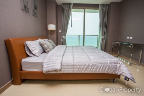 Condo in Pattaya, Thailand, 2 bedrooms  № 146585 - photo 21