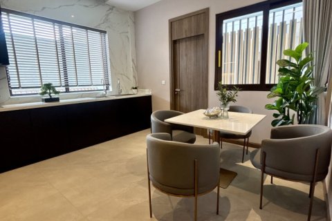 House in Pattaya, Thailand 4 bedrooms № 146581 - photo 11