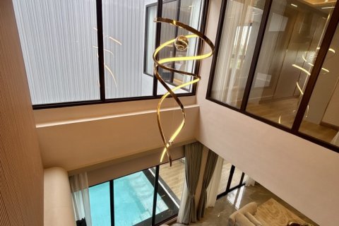 House in Pattaya, Thailand 4 bedrooms № 146581 - photo 12