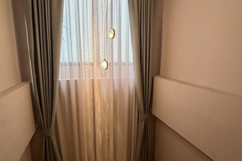 House in Pattaya, Thailand 4 bedrooms № 146581 - photo 13