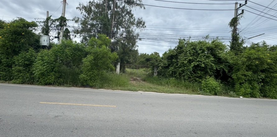 Земельный участок в Хуа Хине, Таиланд 41899.6м2  № 147974