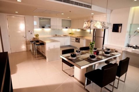 Студия в кондо в Сатхоне, Бангкок, Таиланд № 139268 - фото 2