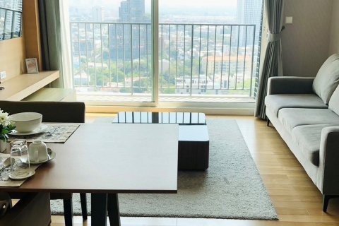 Condo in Khlong Toei, Bangkok, Thailand, 2 bedrooms  № 139270 - photo 2