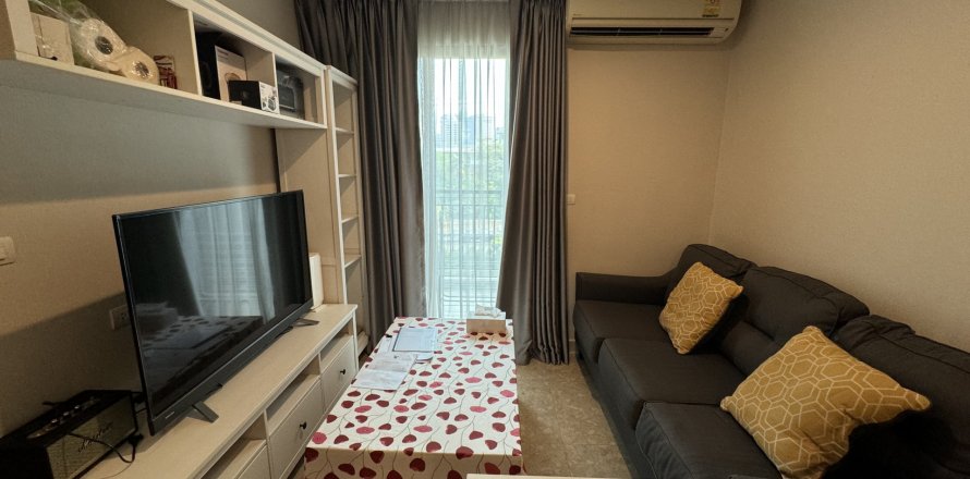 Studio dans le Condo à Pathum Wan, Bangkok, Thaïlande  № 139266