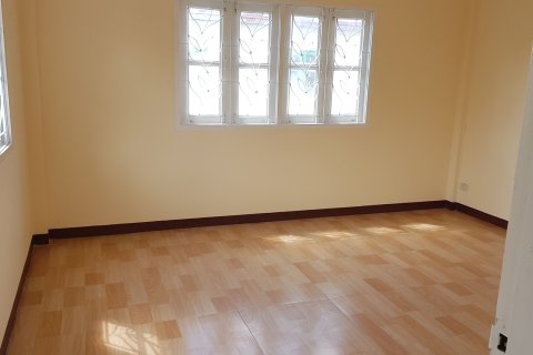 House in Pak Kret, Thailand 5 bedrooms № 160388 - photo 9