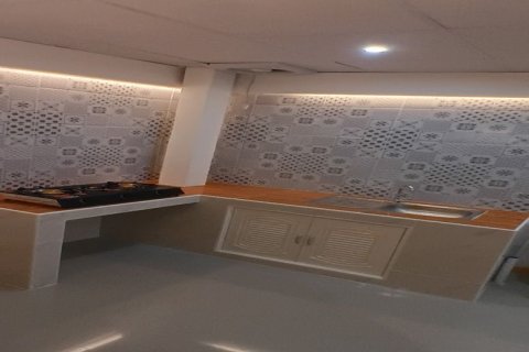 House in Pak Kret, Thailand 5 bedrooms № 160388 - photo 16