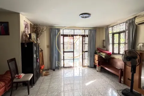 Townhouse à Bang Yai, Thaïlande 3 chambres № 160389 - photo 9