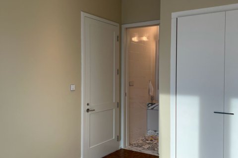 Condo in Bang Rak, Bangkok, Thailand, 2 bedrooms  № 160390 - photo 13