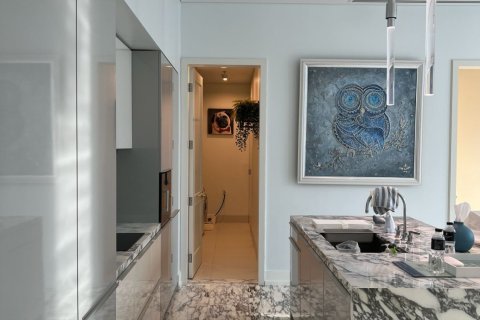 Condo in Bang Rak, Bangkok, Thailand, 2 bedrooms  № 160390 - photo 25