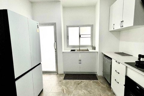 House in Phuket, Thailand 4 bedrooms № 137399 - photo 10