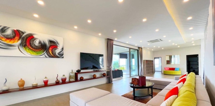 Villa in Ko Samui, Thailand 6 bedrooms № 180115