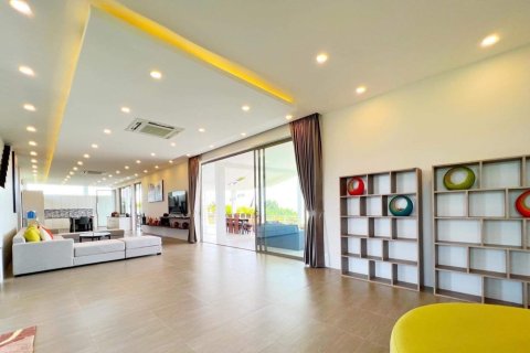 Villa in Ko Samui, Thailand 6 bedrooms № 180115 - photo 3