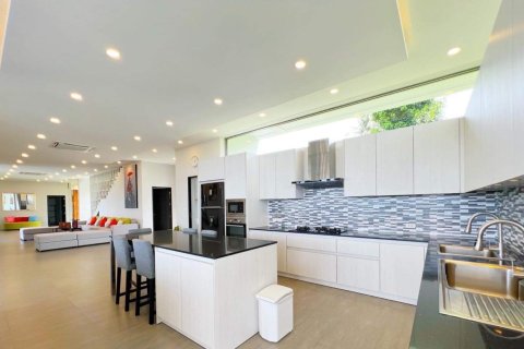 Villa in Ko Samui, Thailand 6 bedrooms № 180115 - photo 6