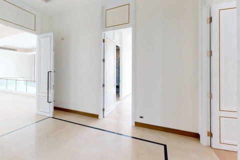 Penthouse in Bangkok, Thailand 4 bedrooms № 180927 - photo 22