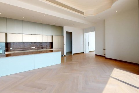 Penthouse in Bangkok, Thailand 4 bedrooms № 180927 - photo 6