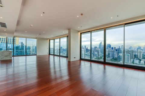 Condo à Bangkok, Thaïlande, 3 chambres  № 180931 - photo 2