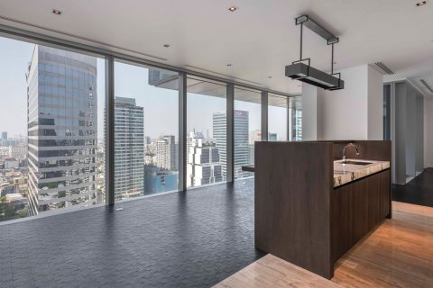 Condo in Bangkok, Thailand, 3 bedrooms  № 180930 - photo 8