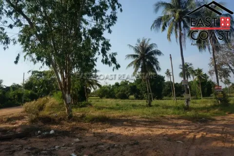 Terreno en Pattaya, Tailandia № 213517 - foto 8