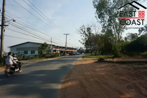 Terreno en Pattaya, Tailandia № 213517 - foto 10