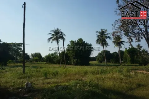 Terreno en Pattaya, Tailandia № 213517