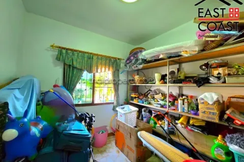 Casa de 3 dormitorios en Pattaya, Tailandia № 213515 - foto 18