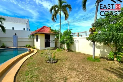 Casa de 3 dormitorios en Pattaya, Tailandia № 213515 - foto 7