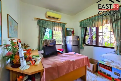 Casa de 3 dormitorios en Pattaya, Tailandia № 213515 - foto 19