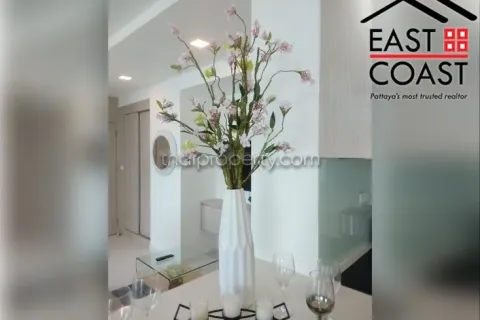 Condominio de 2 dormitorios en Pattaya, Tailandia № 213521 - foto 4