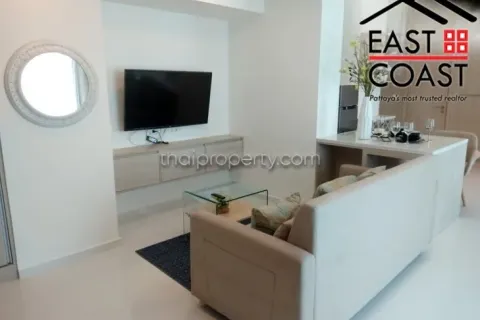 Condominio de 2 dormitorios en Pattaya, Tailandia № 213521 - foto 2
