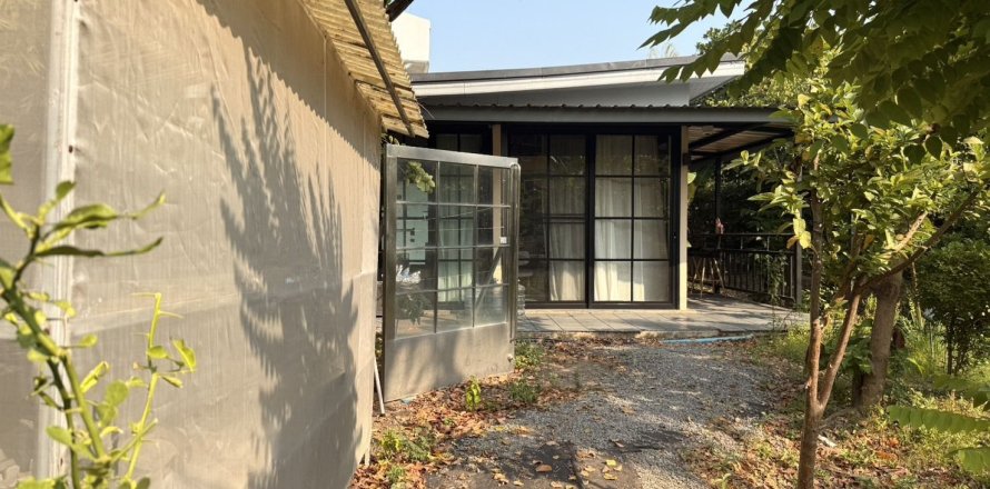 Дом в Нонтхабури, Таиланд с 2 спальнями № 163135