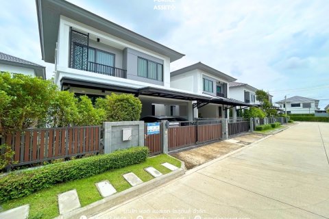 House in Nonthaburi, Thailand 3 bedrooms № 163134 - photo 23