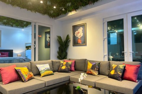 Villa à Pattaya, Thaïlande 8 chambres № 163137 - photo 21