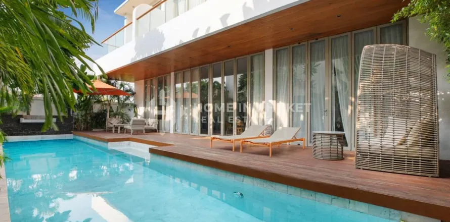 House in Rawai, Thailand 4 bedrooms № 146661