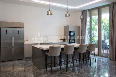 House in Rawai, Thailand 4 bedrooms № 146661 - photo 8