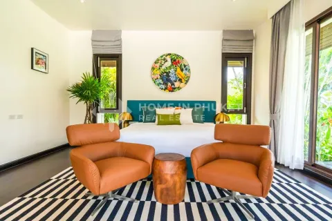 House in Phuket, Thailand 3 bedrooms № 146660 - photo 13