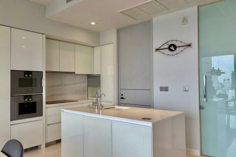 Кондоминиум с 2 спальнями в Ваттхане, Бангкок, Таиланд № 136472 - фото 7