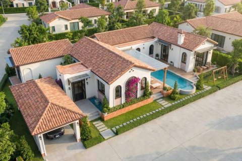 Villa in Hua Hin, Thailand 3 Schlafzimmer № 222617 - Foto 6