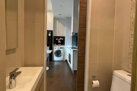 Condo in Bangkok, Thailand, 1 bedroom  № 134636 - photo 6