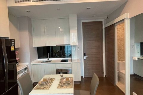 Condo in Bangkok, Thailand, 1 bedroom  № 134636 - photo 4