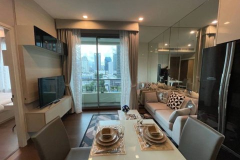 Condo in Bangkok, Thailand, 1 bedroom  № 134636 - photo 2