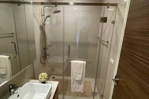 Condo in Bangkok, Thailand, 1 bedroom  № 134636 - photo 10