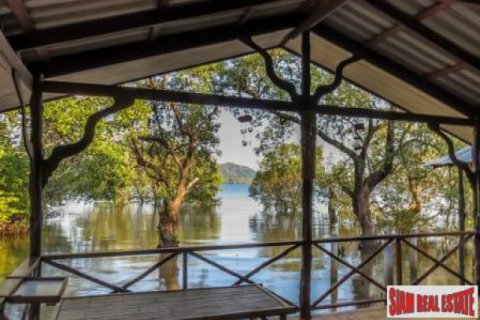 Villa in Phang Nga, Thailand 4 bedrooms № 192947 - photo 4
