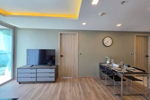 Condo in Pattaya, Thailand, 2 bedrooms  № 157371 - photo 5
