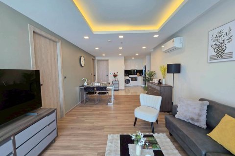 Condo in Pattaya, Thailand, 2 bedrooms  № 157371 - photo 8